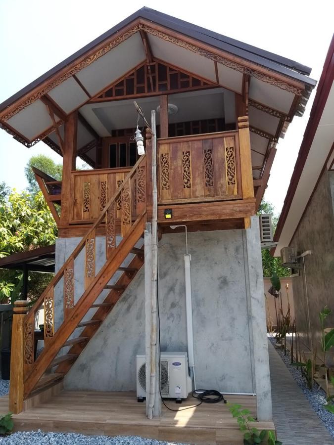 באן פה บ้านทะเลอิ่มเอม Bann Talay Im Eimm מראה חיצוני תמונה