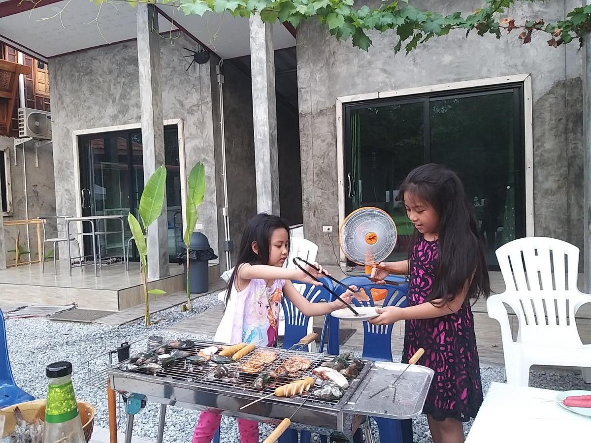 באן פה บ้านทะเลอิ่มเอม Bann Talay Im Eimm מראה חיצוני תמונה