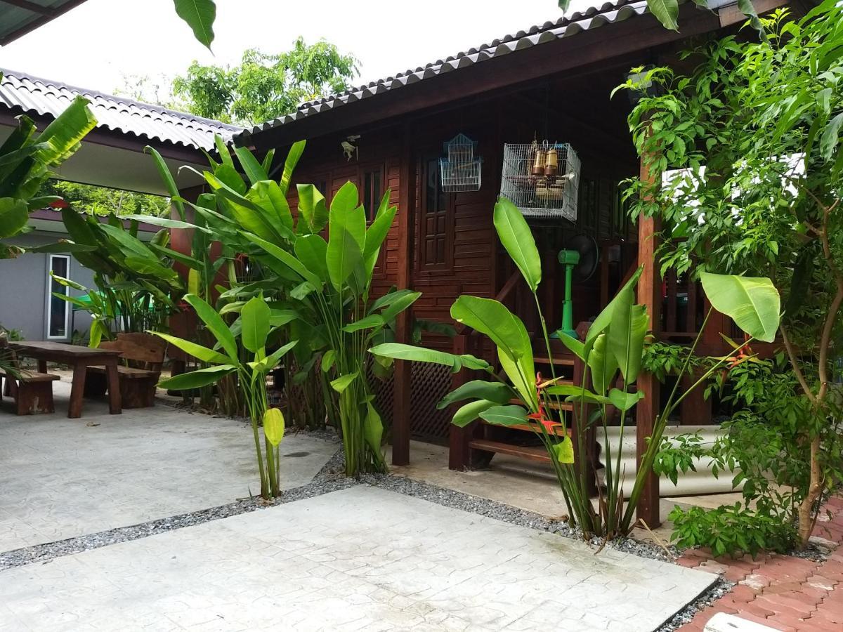 באן פה บ้านทะเลอิ่มเอม Bann Talay Im Eimm מראה חיצוני תמונה